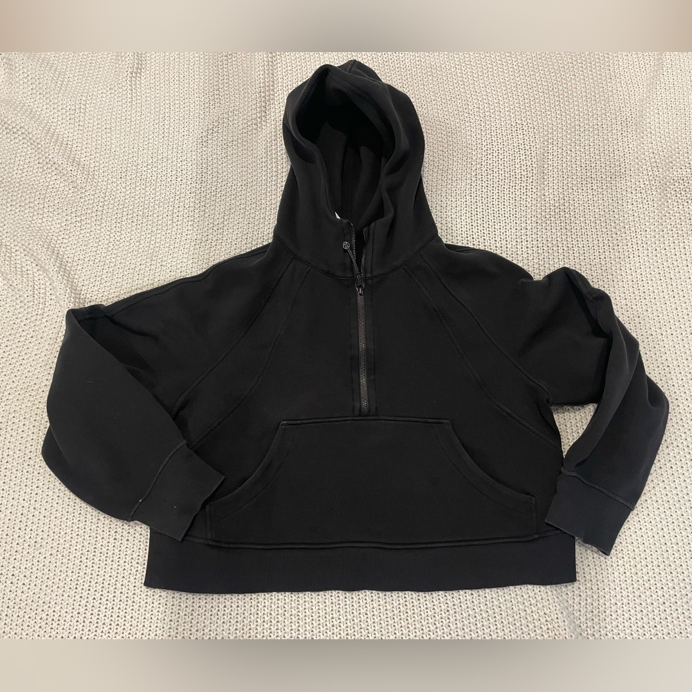 Lululemon Scuba Cropped Hoodie